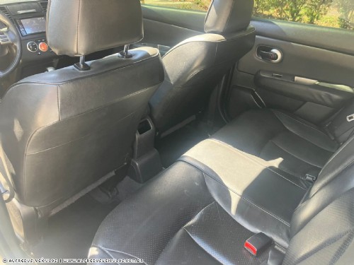 Nissan TIIDA SL 1.8 FLEX 2011/2012